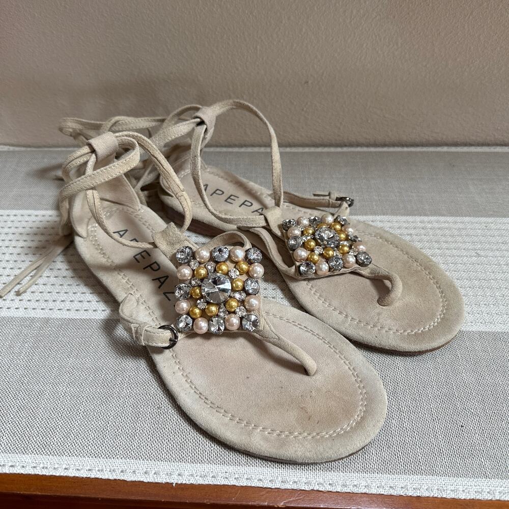 Apepazza Gladiator Sandals Cream Strappy leather embellished Beaded Size 8